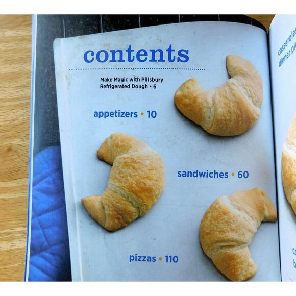 Pillsbury The Big Book Of Easy Baking With Refrigerated Dough 2014 Trade PB - Picture 5 of 9